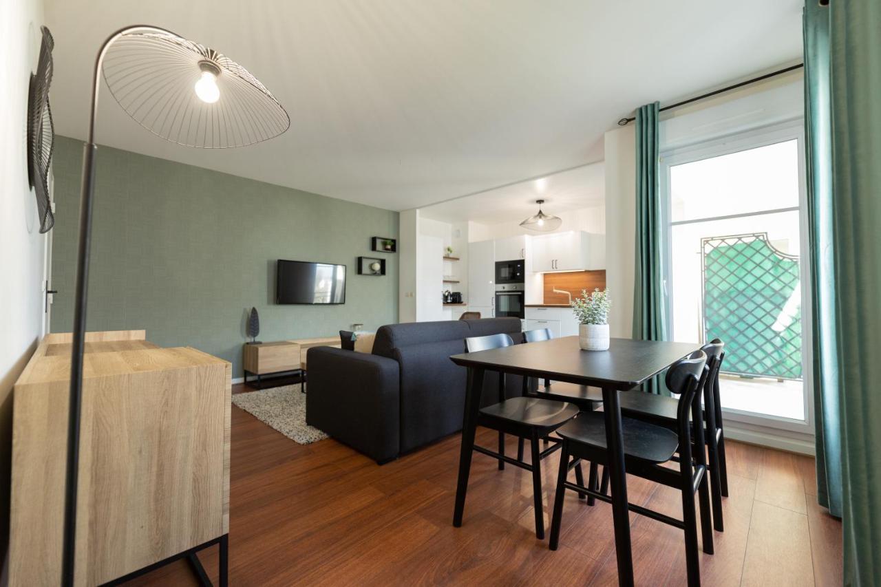Modern Suite Disneyland Paris Serris Exterior photo
